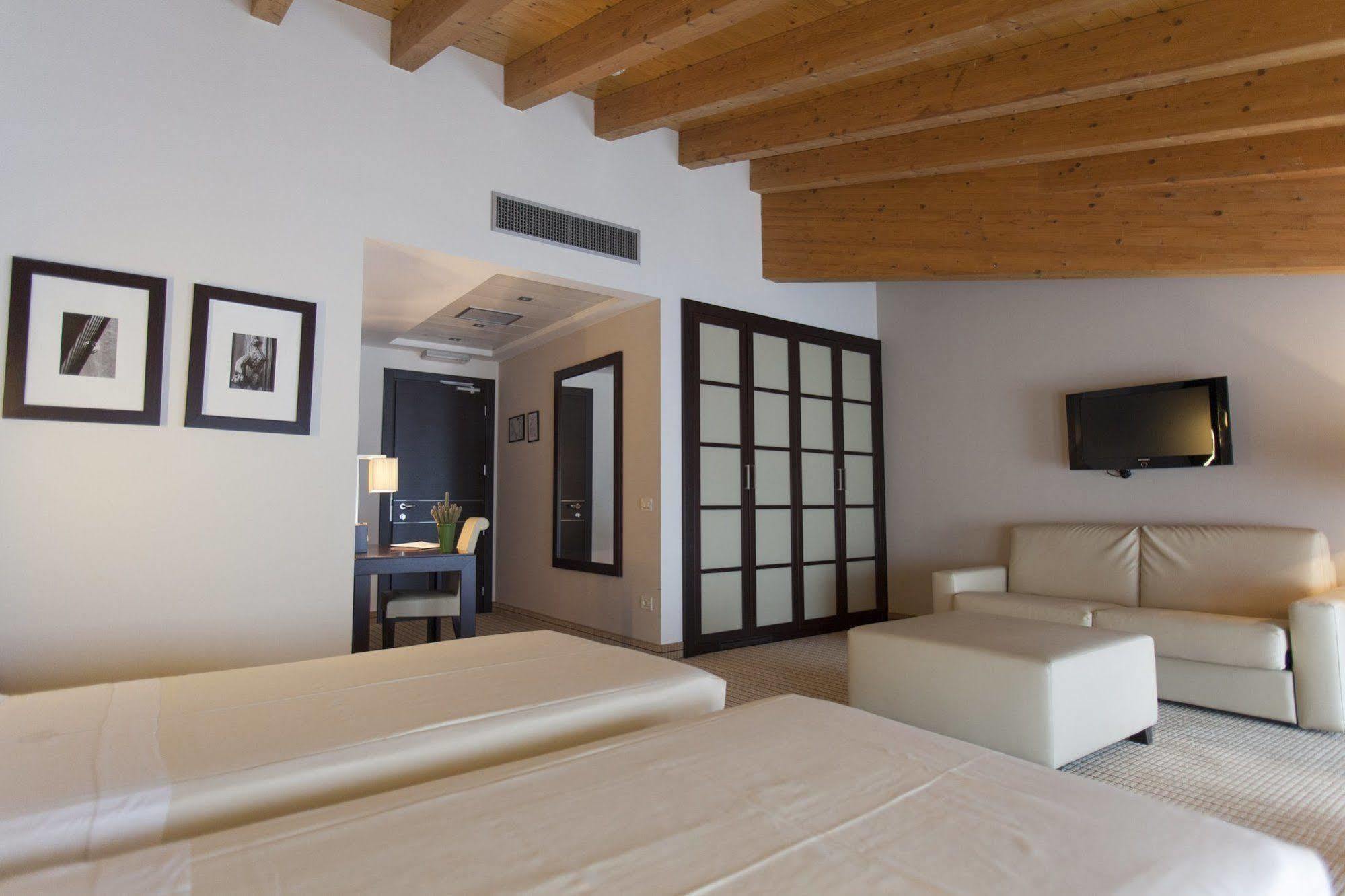 Hotel & Residence Villa Bartolomea Dış mekan fotoğraf